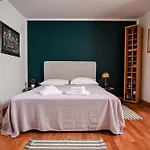Mirela Bed & Breakfast