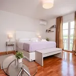 住宿加早餐酒店 Mirela 4*