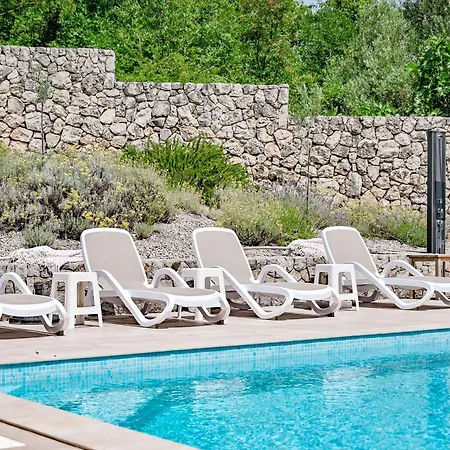 Couette-café Mirela