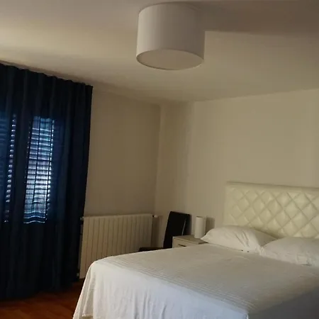 Bed & Breakfast Mirela Vrbnik (Primorje-Gorski Kotar)